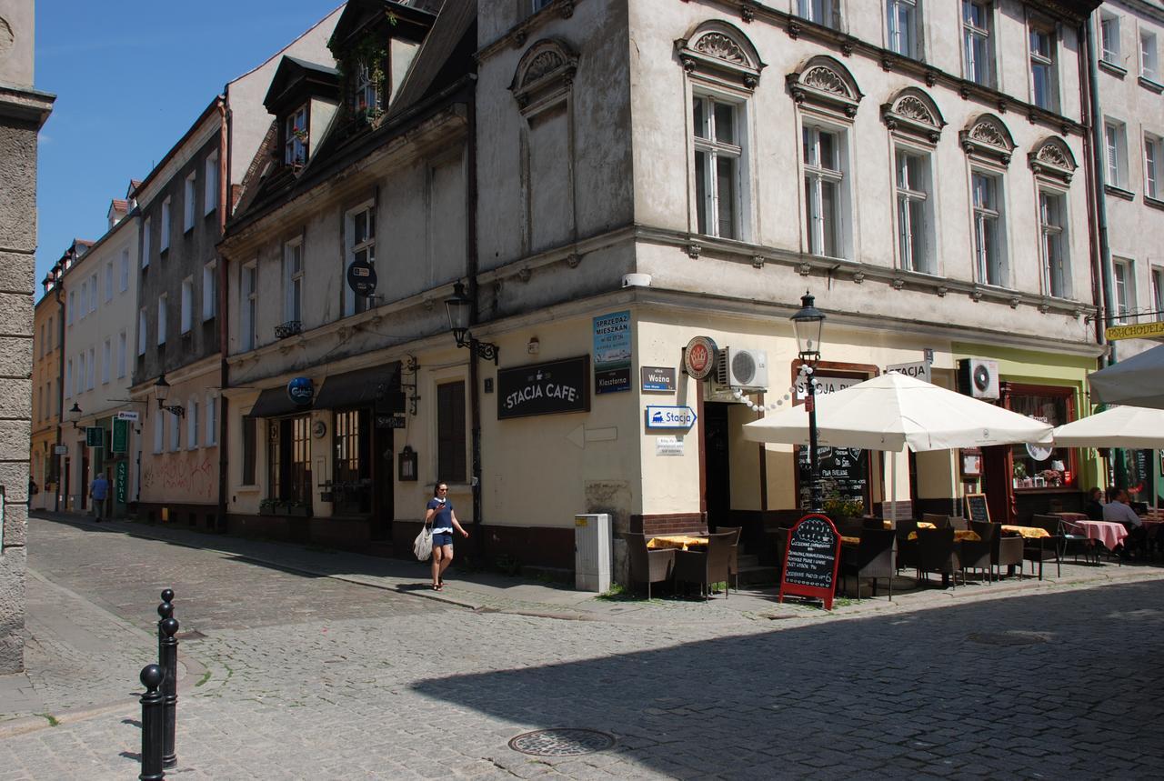 Folk Hostel Poznań Extérieur photo